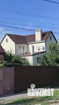 Дом 280м&sup2;, 2-этажный, участок 3 сот.  