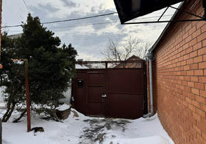 Дом 150м&sup2;, 2-этажный, участок 3 сот.  