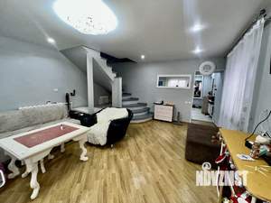 Дом 92м&sup2;, 2-этажный, участок 2 сот.  