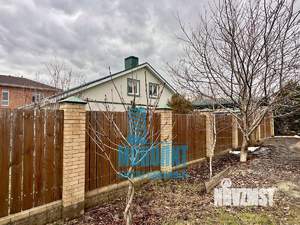 Дом 171м&sup2;, 1-этажный, участок 8 сот.  