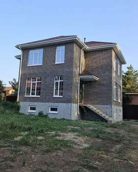 Дом 250м², 3-этажный, участок 5 сот.  