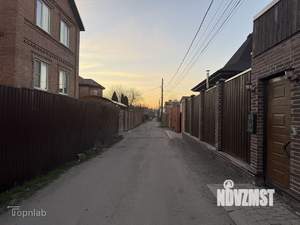 Дом 152м&sup2;, 2-этажный, участок 3 сот.  