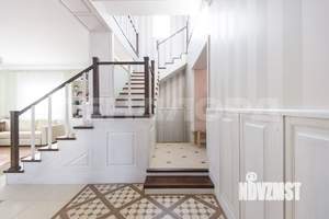 Дом 188м&sup2;, 2-этажный, участок 6 сот.  