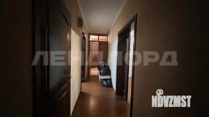 Дом 220м&sup2;, 2-этажный, участок 3 сот.  