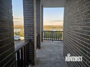 Дом 150м², 3-этажный, участок 4 сот.  