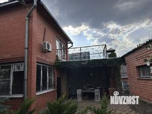 Дом 140м², 2-этажный, участок 9 сот.  