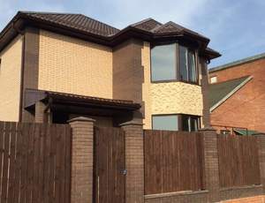 Дом 143м&sup2;, 2-этажный, участок 3 сот.  