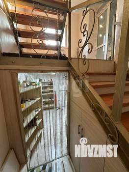 Дом 152м², 3-этажный, участок 3 сот.  