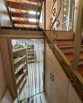 Дом 152м², 3-этажный, участок 3 сот.  