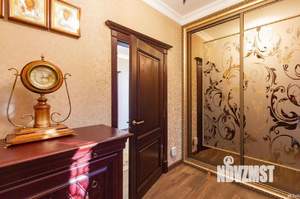 Дом 312м², 2-этажный, участок 7 сот.  