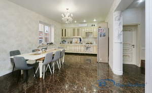 Дом 135м&sup2;, 2-этажный, участок 5 сот.  