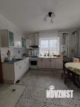 Дом 140м², 2-этажный, участок 3 сот.  