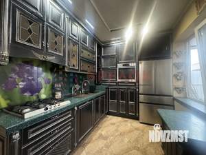 Дом 450м&sup2;, 2-этажный, участок 5 сот.  