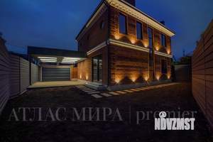 Дом 240м², 3-этажный, участок 3 сот.  