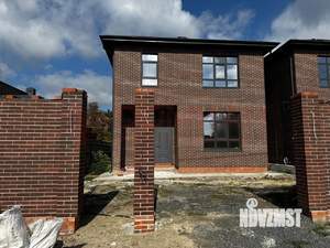 Дом 190м&sup2;, 2-этажный, участок 3 сот.  