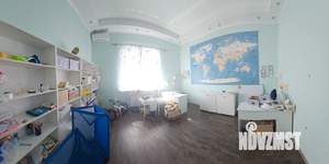 Коттедж 420м², 3-этажный, участок 6 сот.  
