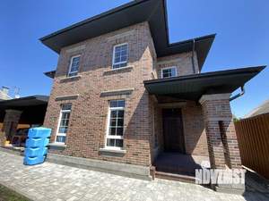 Дом 235м², 2-этажный, участок 4 сот.  