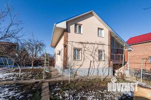 Дом 160м², 2-этажный, участок 10 сот.  