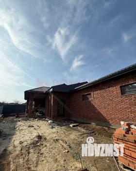 Дом 184м&sup2;, 1-этажный, участок 6 сот.  