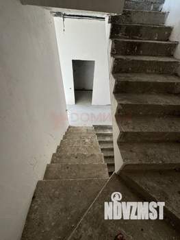 Дом 130м&sup2;, 2-этажный, участок 4 сот.  