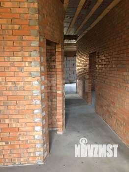 Дом 105м&sup2;, 1-этажный, участок 3 сот.  