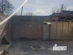 Дом 280м², 3-этажный, участок 6 сот.  