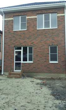 Дом 130м&sup2;, 2-этажный, участок 3 сот.  