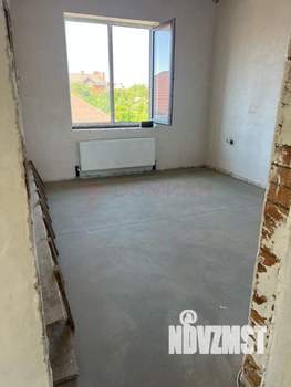 Дом 205м&sup2;, 2-этажный, участок 6 сот.  