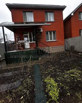 Дом 130м&sup2;, 2-этажный, участок 3 сот.  