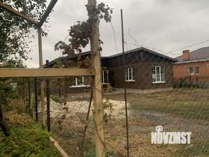 Дом 110м&sup2;, 1-этажный, участок 6 сот.  