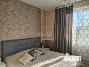 Дом 220м&sup2;, 2-этажный, участок 6 сот.  