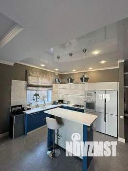 Дом 163м&sup2;, 2-этажный, участок 4 сот.  