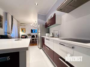 Дом 250м², 2-этажный, участок 2 сот.  