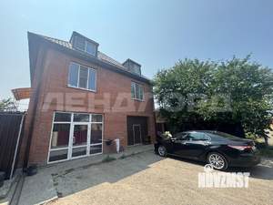 Дом 452м², 3-этажный, участок 4 сот.  