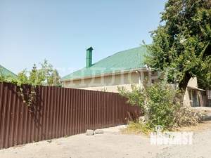 Дом 224м², 2-этажный, участок 5 сот.  