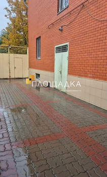 Дом 378м&sup2;, 2-этажный, участок 6 сот.  