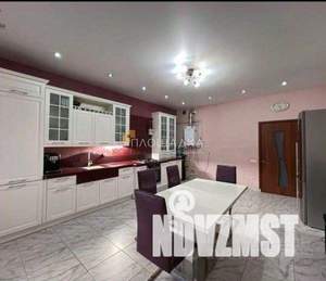 Дом 240м², 2-этажный, участок 3 сот.  