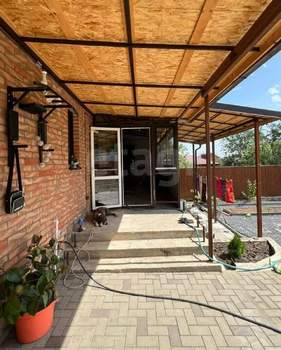 Дом 164м&sup2;, 3-этажный, участок 6 сот.  