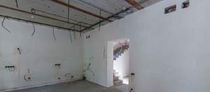 Дом 250м&sup2;, 2-этажный, участок 4 сот.  