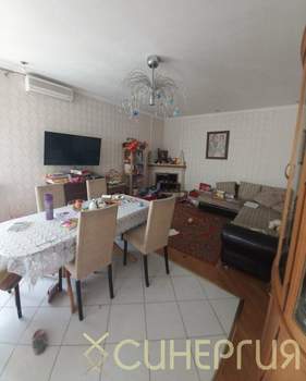 Дом 460м², 3-этажный, участок 7 сот.  