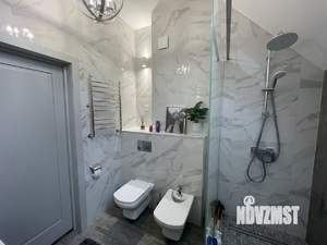 Дом 180м², 2-этажный, участок 4 сот.  
