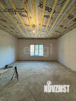 Дом 180м², 2-этажный, участок 3 сот.  