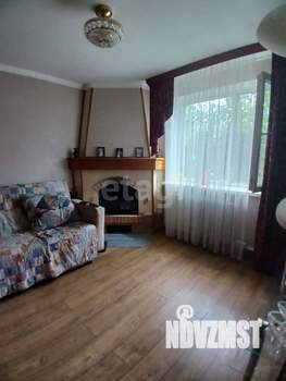 Дом 110м&sup2;, 2-этажный, участок 6 сот.  