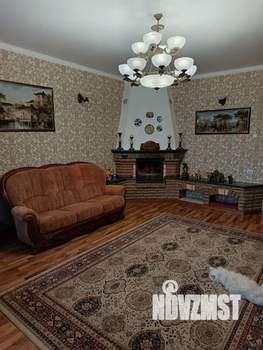 Дом 357м², 2-этажный, участок 8 сот.  