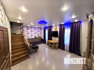 Дом 100м&sup2;, 2-этажный, участок 6 сот.  