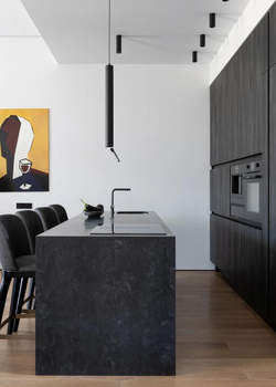 Дом 197м&sup2;, 4-этажный, участок 4 сот.  