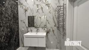 Дом 200м&sup2;, 2-этажный, участок 3 сот.  