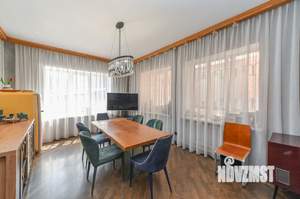 Дом 222м&sup2;, 2-этажный, участок 7 сот.  