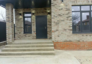 Дом 179м&sup2;, 2-этажный, участок 6 сот.  