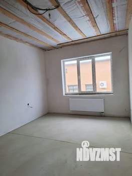 Дом 168м&sup2;, 2-этажный, участок 3 сот.  